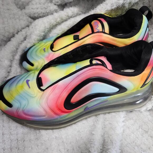 Nike Women's Multi Trainers 9.5 colorful - Picture 1 of 7